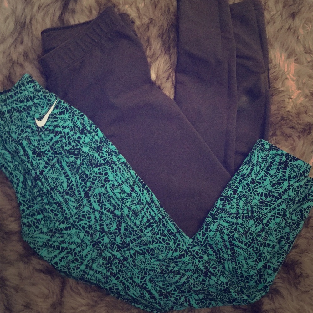 Nike legging bundle deal